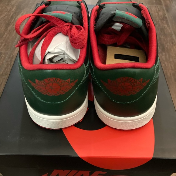 Womens Jordan 1 Low. Gucci colorway!!! Brand new dead stock. - Picture 4 of 4